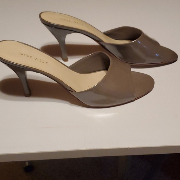 Nine West Dipurhipso Grey 9M - Picture 3 of 5